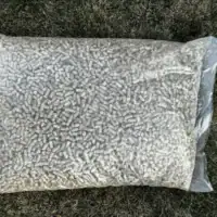 pšeničné pelety 15kg vrece 15kg balenie pšenicné slamené pelety